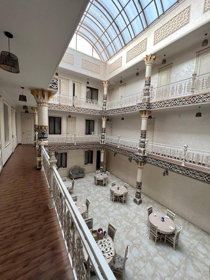 KUMUSH SAROY Palace Tashkent Bagian luar foto